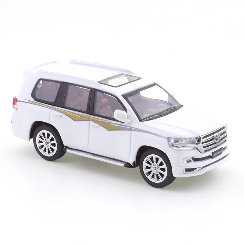 

Модель автомобиля JKM 1:64 Toyo-ta Land Crui-ser LC200 из белого сплава