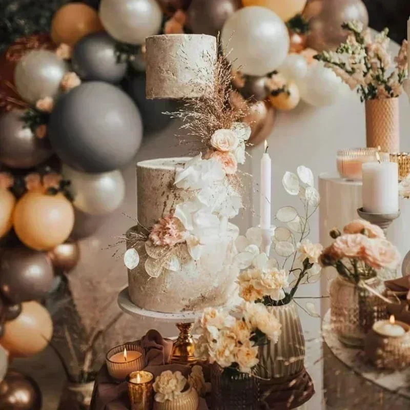 Tavole per torte in schiuma supporti per torta tondi in cartone dorato usa e getta vassoio di dolci piatti di carta a base di torta per matrimonio, compleanno, feste 100 pezzi