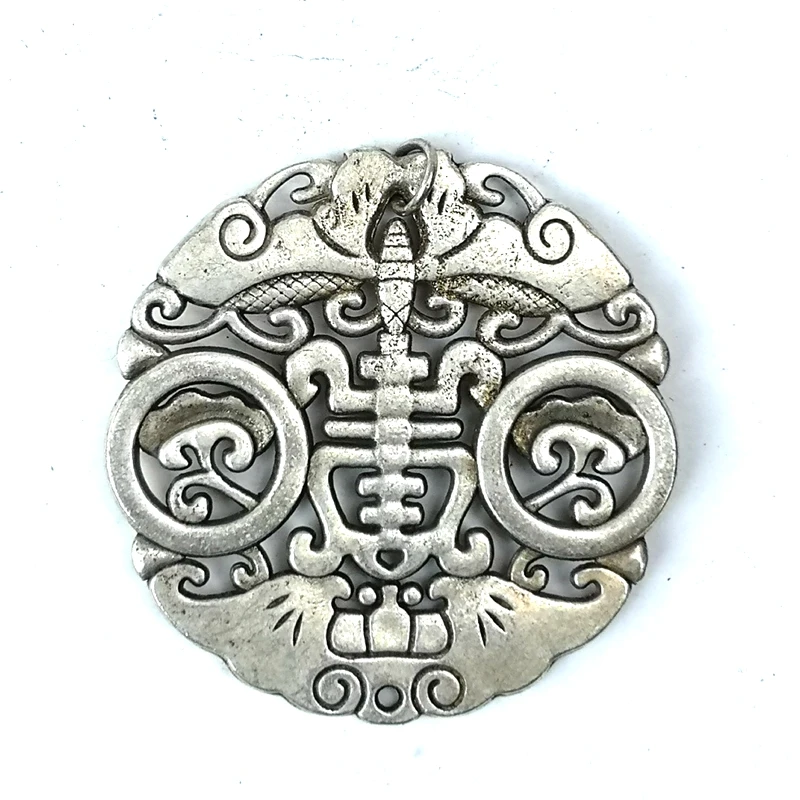

1919 Antique art Size 2 Inch old Chinese Tibet Silver Handmade Butterfly bat necklace Pendant decoration gift Collection