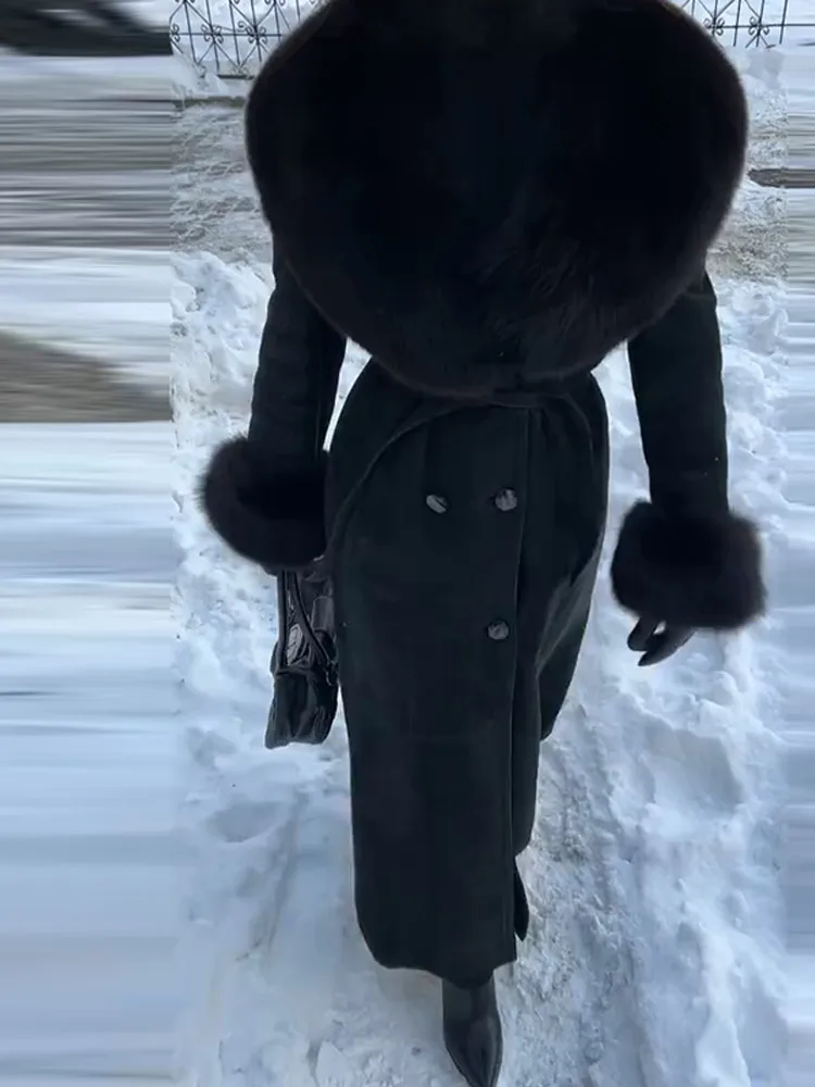 42812-775d2d.jpg S7d09774bf58341c7bce5fbd774fef758q