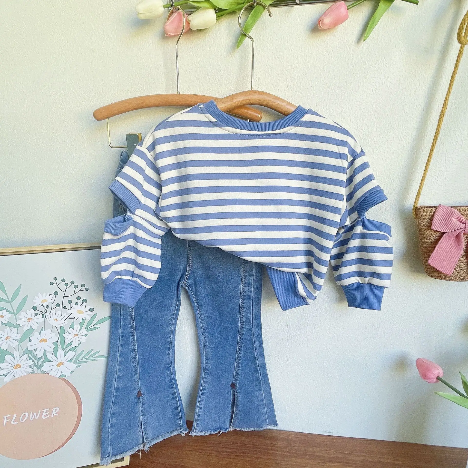 

Spring Girls Clothes Suits Striped Hoodies+split Denim Jeans 2pcs Children Casual Outfits Cotton Knitted Sweatshirts