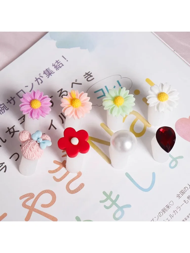 *Nail Art Tools Silicone Toe Splitter Small Daisies Water Drops Pearl Finger Splitter Toe Nail Art