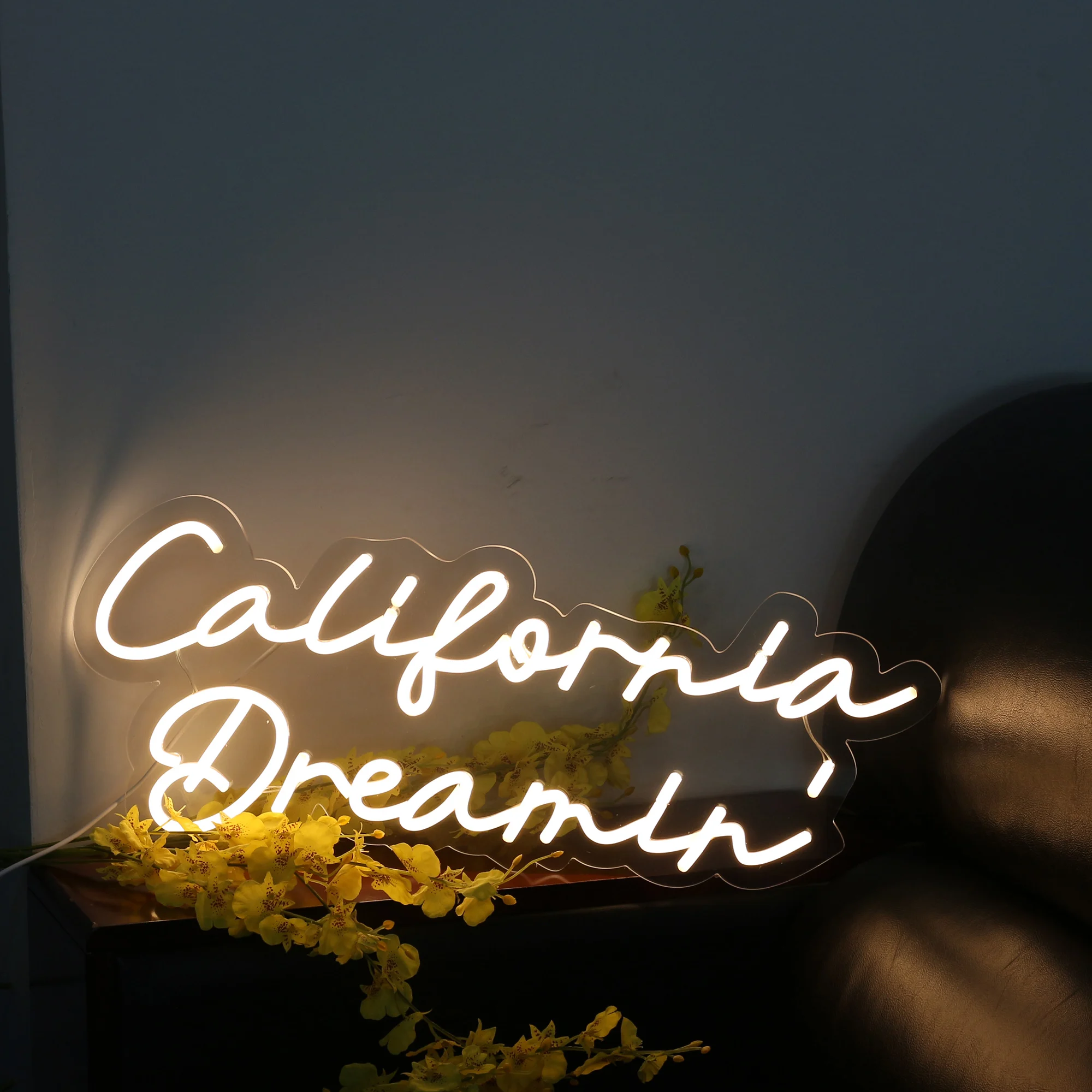 

California Dreamin' Store Night Game Room Wall Wedding Birthday Party Restaurant Decoration Pub Club Wall Decoration Art Logo ﻿