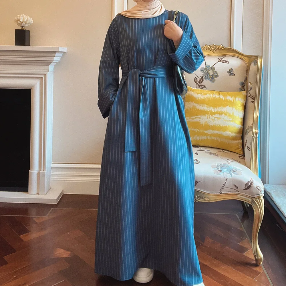 Autumn Abaya Dubai Luxury Stripe Muslim Long Dresses for Women with Belt Turkish Islamic Clothing Kaftan Robe Ramadan( No Hijab)