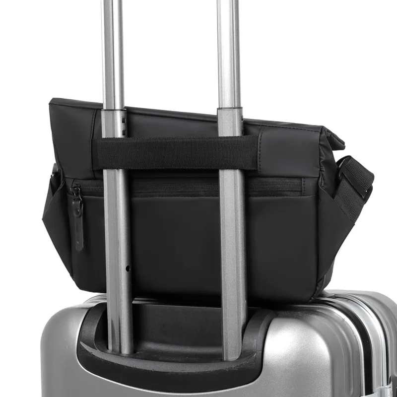 Rucsac de piept pentru bărbați, funcțional, la modă, crossbody, impermeabil, multifuncțional, cu un singur umăr_voghion.com