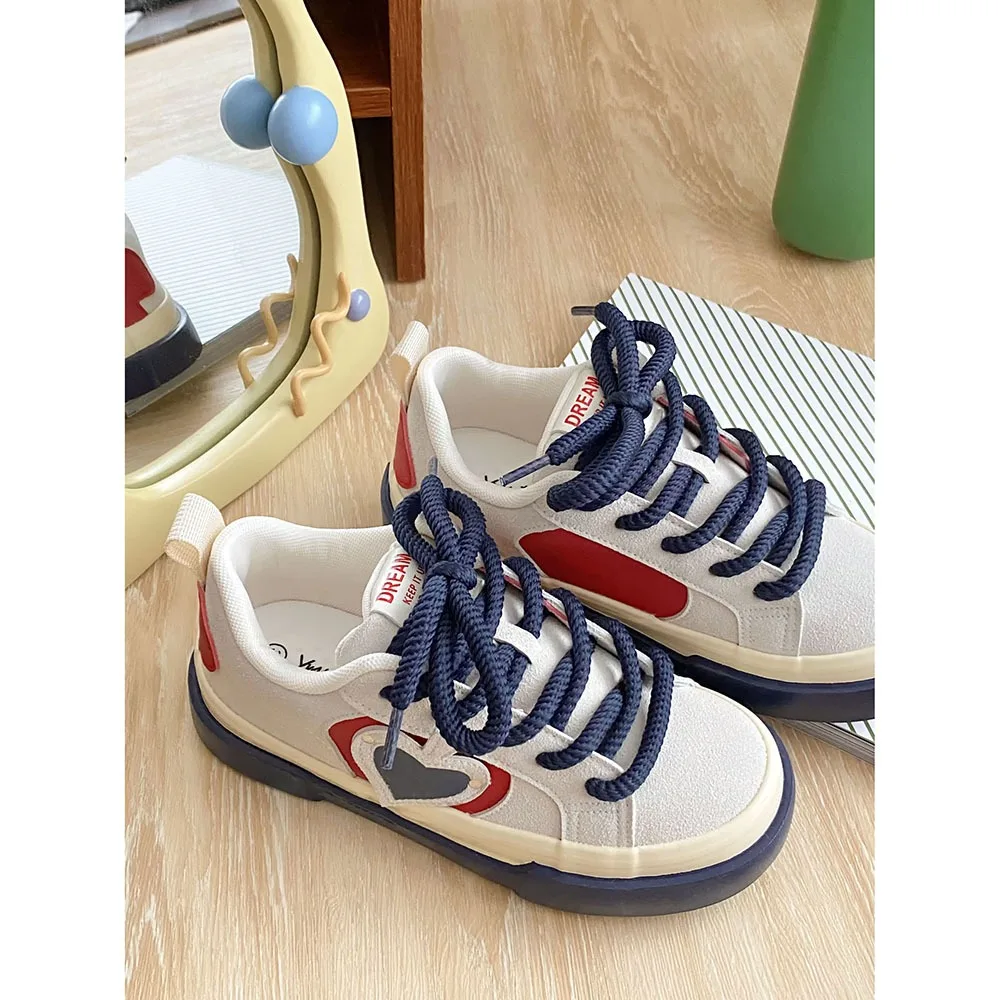 2024 Spring Lace-up Women Casual Shoes Instagram Trendy Design Leather Top Board Shoes Thick Sole Flat Bottom Women Shoes 24-175