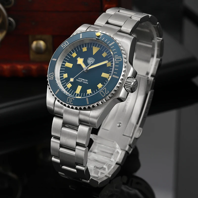 Watchdives WD1969 Men's Dive Watch NH35 Automatic Mechanical Domed Sapphire Crystal 30Bar C3 Super Luminous Fashion Wristwatch mechanical watch,diver watch