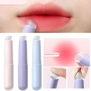 Upgrade Silicone Lip Brush With Cover Angled Concealer Brush Like Fingertips Q Soft Lipstick Makeup Brushes Round Head No Broken