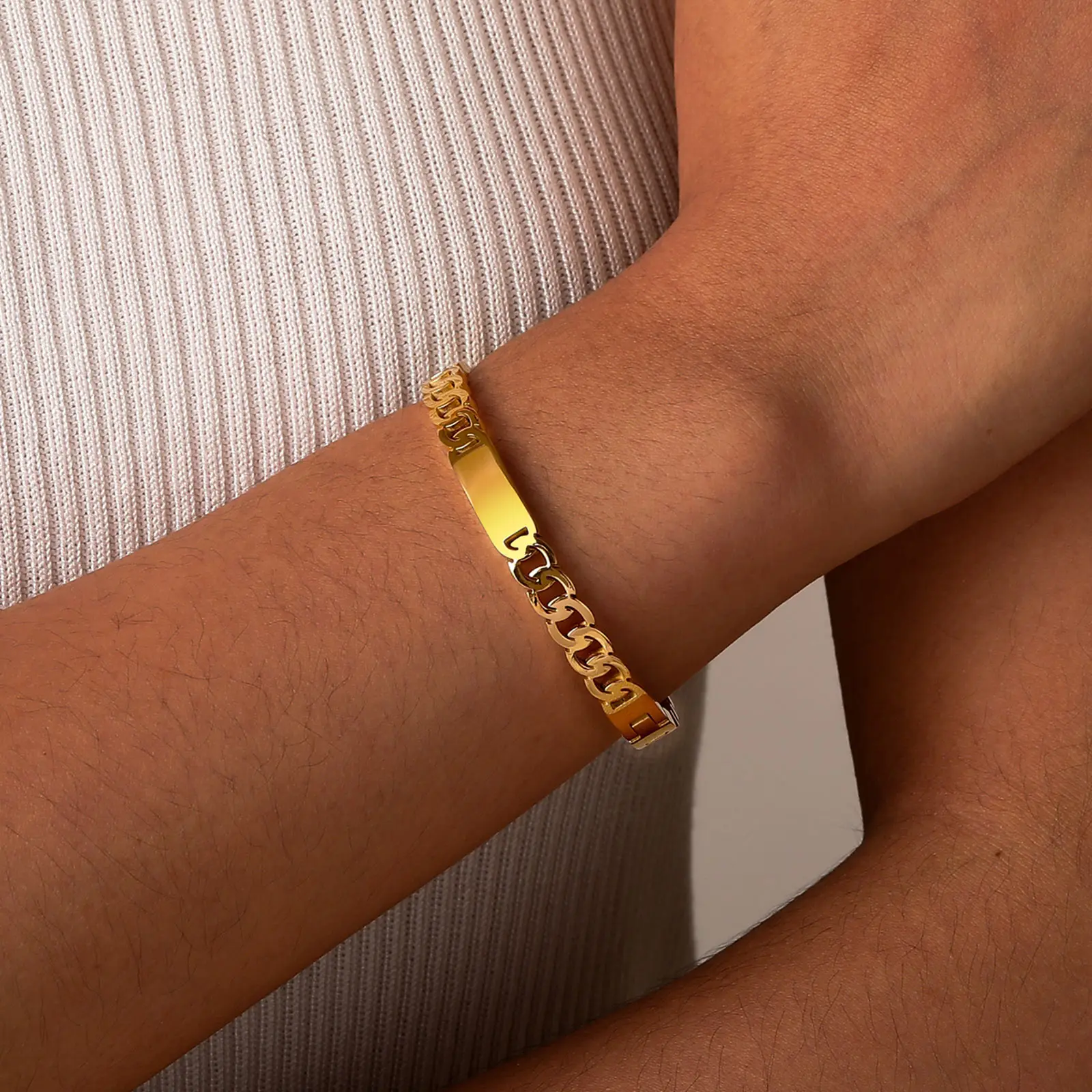 Stainless Steel Name Customized Women Bracelets,Free Engrave