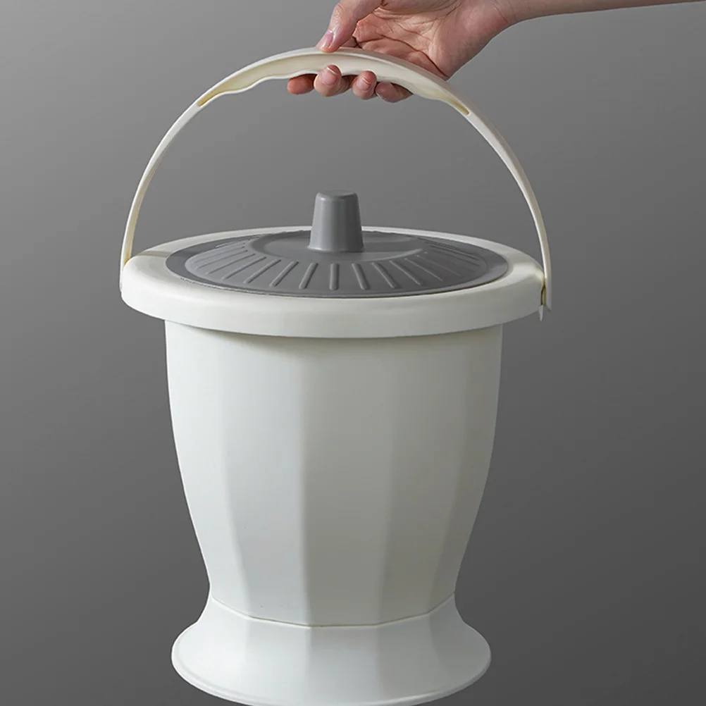 

Chamber Pots With Lid Toilet Bedpan Bedroom Urinal Plastic Pee Pot Bucket Portable Bedside Night Urinal Adult Patient
