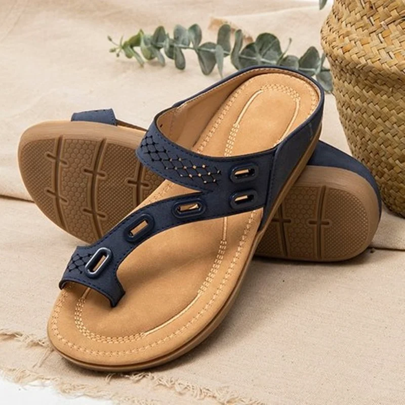 2022 Women Slides New Summer Slippers Woman Shoes Fashion Outsides Beach Shoes Ladies Casual Slides Flip Flop Plus Size Slippers