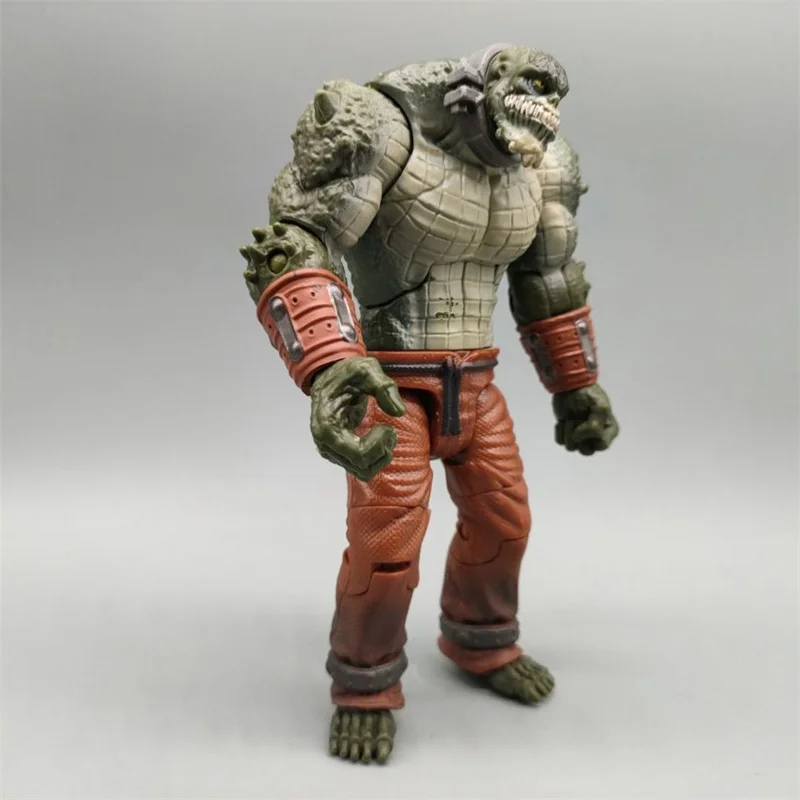 Figura de acción de animación de héroe rinoceronte de dibujos