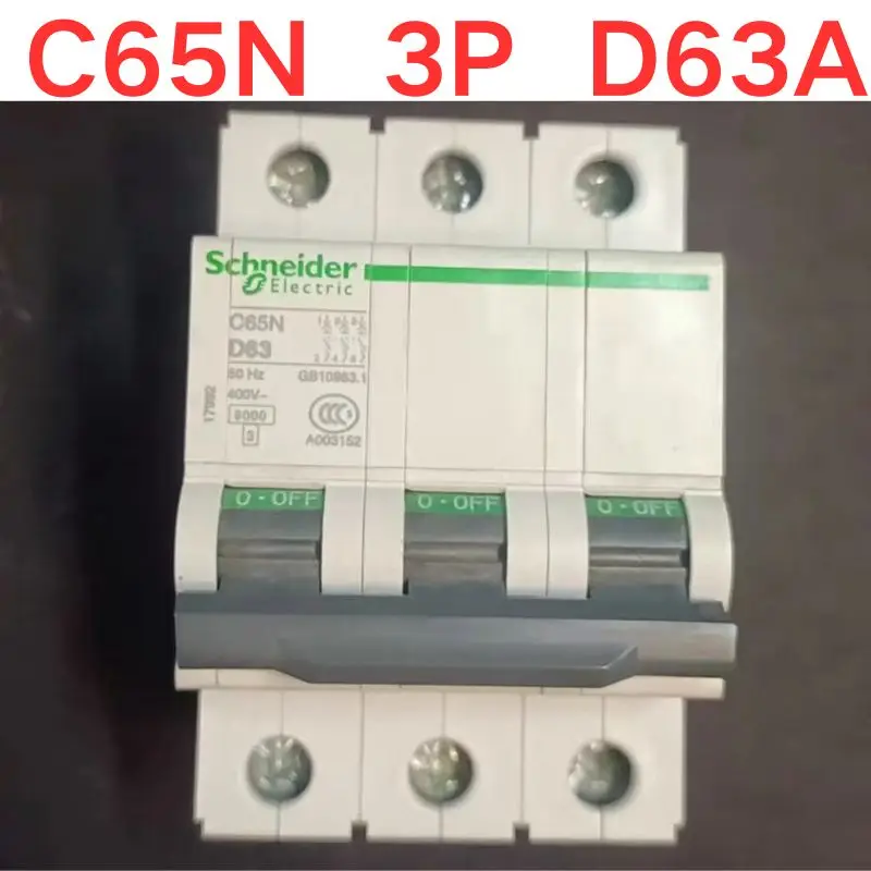 

Новый Воздушный выключатель C65N 3P D63A D63
