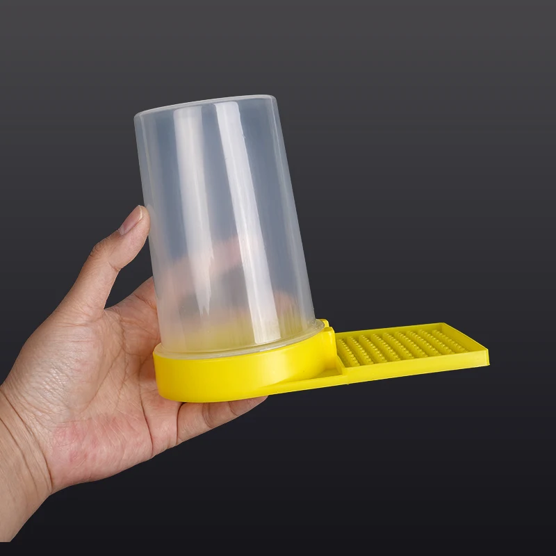 Bee Drinking Water Dispenser Feeder Beekeeping Honey Bee Feeders Watering Bees Tools Supplies Feeding Drinker Tool 1Pcs
