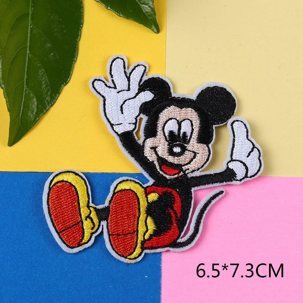 Cartoon Mickey  Minnie Mouse  Cloth Paste Minnie Couple Clothes Decoration Iron on Patches Embroidery Patches for Clothing 