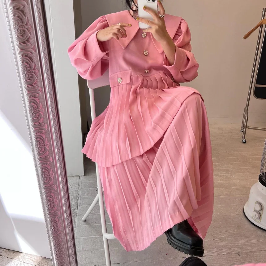 [EWQ] Spring New 2022 Lapel Flowers Buttons Decoration Dress Women Pink Robe Puff Sleeve Clothing Double Layers Pleated Dresses occasion dresses