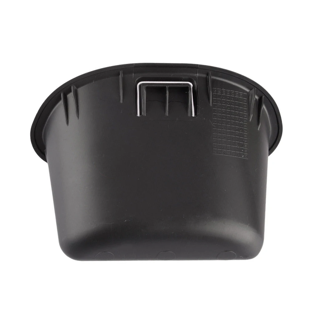 Рисунок 4 - Внутренняя ручка крышки багажника