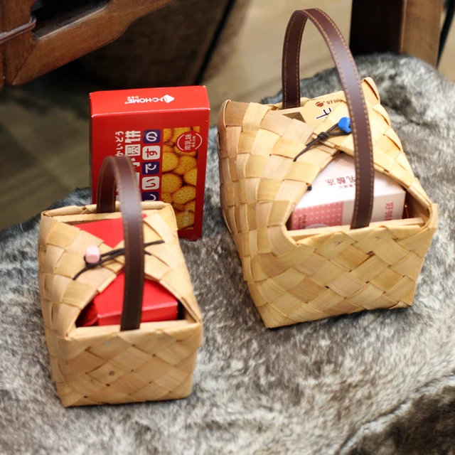 Kézi Szőtt Fa Chipek Kosár Ajándék Akadályozza Az Esküvői Cukorka Doboz Ünnepi Kellékek Születésnapi Ajándékkosár - Image 3