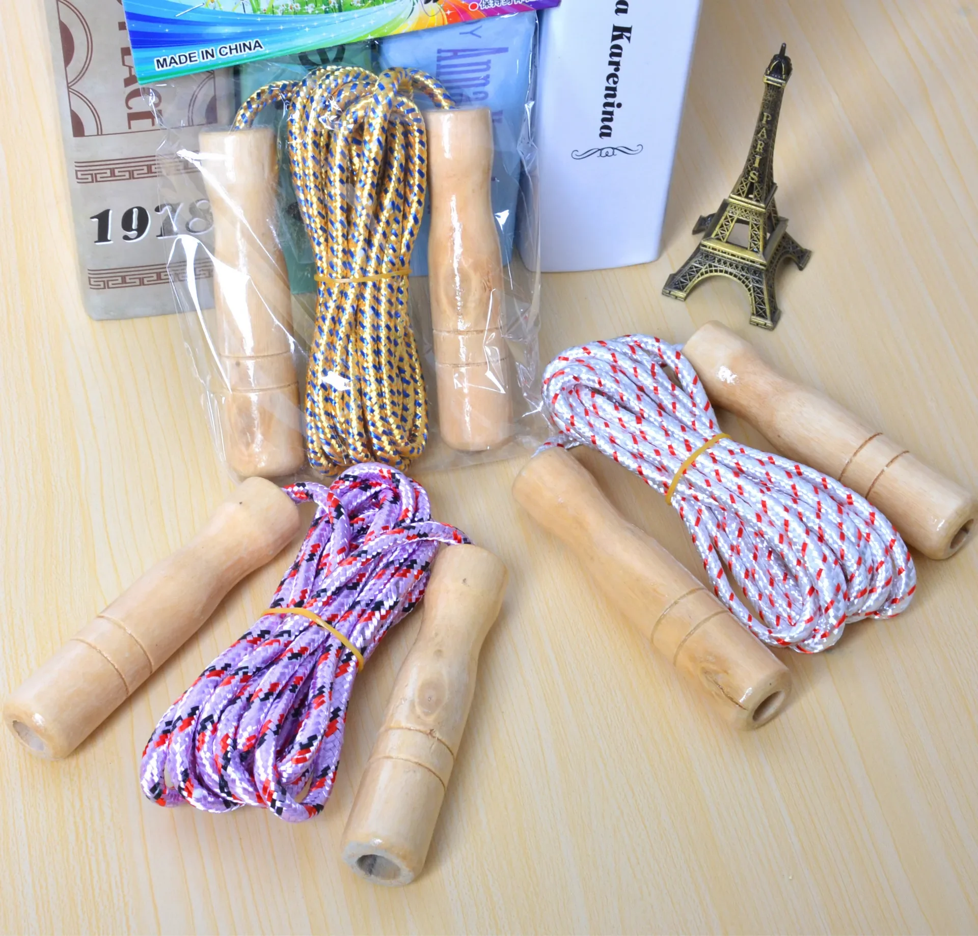 Adult Competition Grade Wooden Handle Jump Rope Cotton Cable Exercise Fitness Jump Rope For Children Sports jump rope