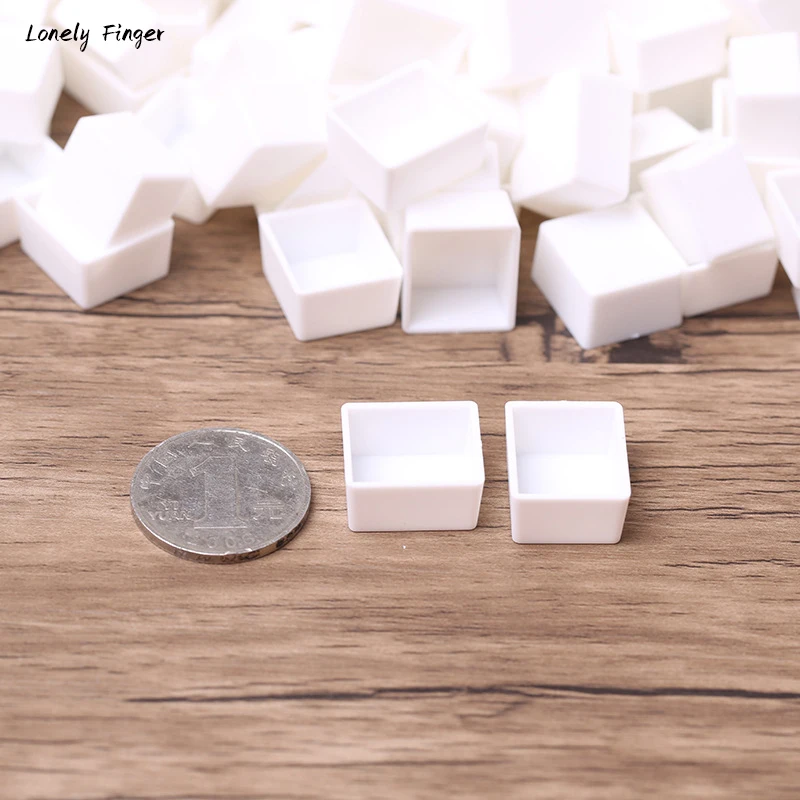 25/50/100pcs 2ml White/Transparent Color Empty Plastic Half Pan Watercolor Paint Grid Pans for Watercolor Acrylic Oil Paints 4