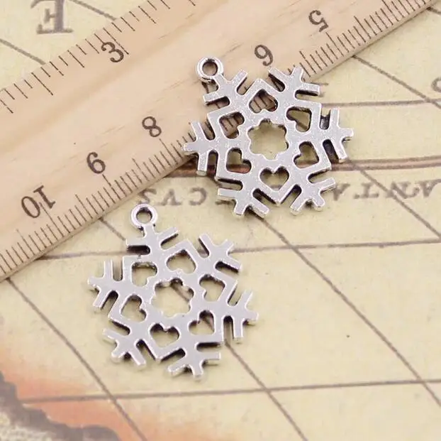 

8pcs 29x23mm Tibetan Silver Alloy Charms Snow Snowflake Pendants EF3749
