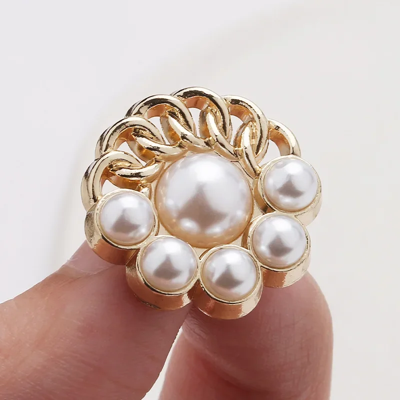 20-25mm Vintage Pearl Buttons Luxury Metal Rhinestone Button
