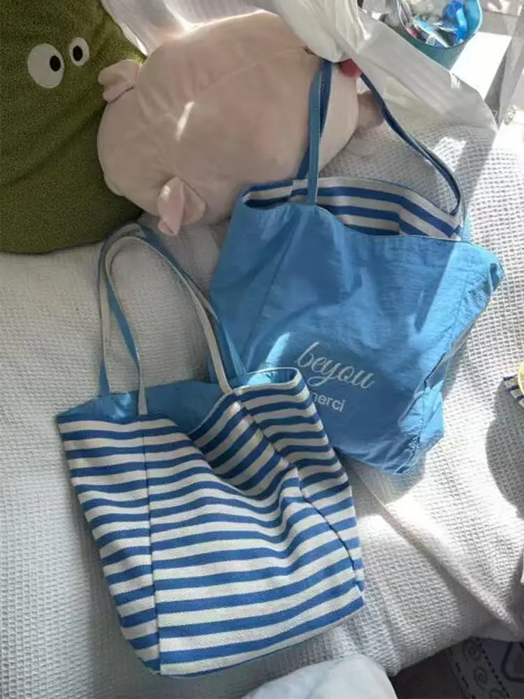 sac fourre-tout, sac double face, sac réversible, sac coton, sac rayé, sac uni,