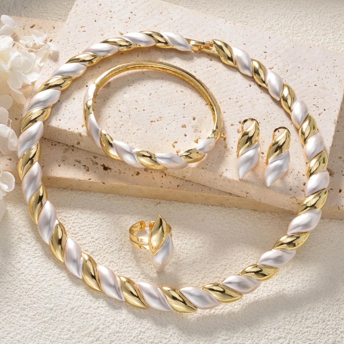 Dubai Classic Four-Piece Jewelry Set - Round Necklace Bracelet Earrings Ring for Bridal and Daily Wear