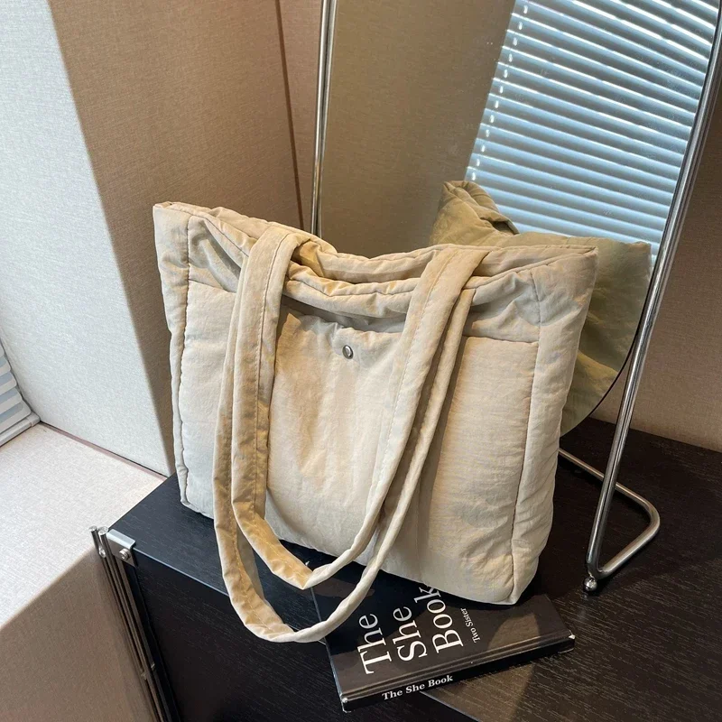 

Winter New High Quality Women's Bag Hot Selling Youth Trend Versatile Shoulder Bag Large Capacity Fashion LeisureShoppingHandbag