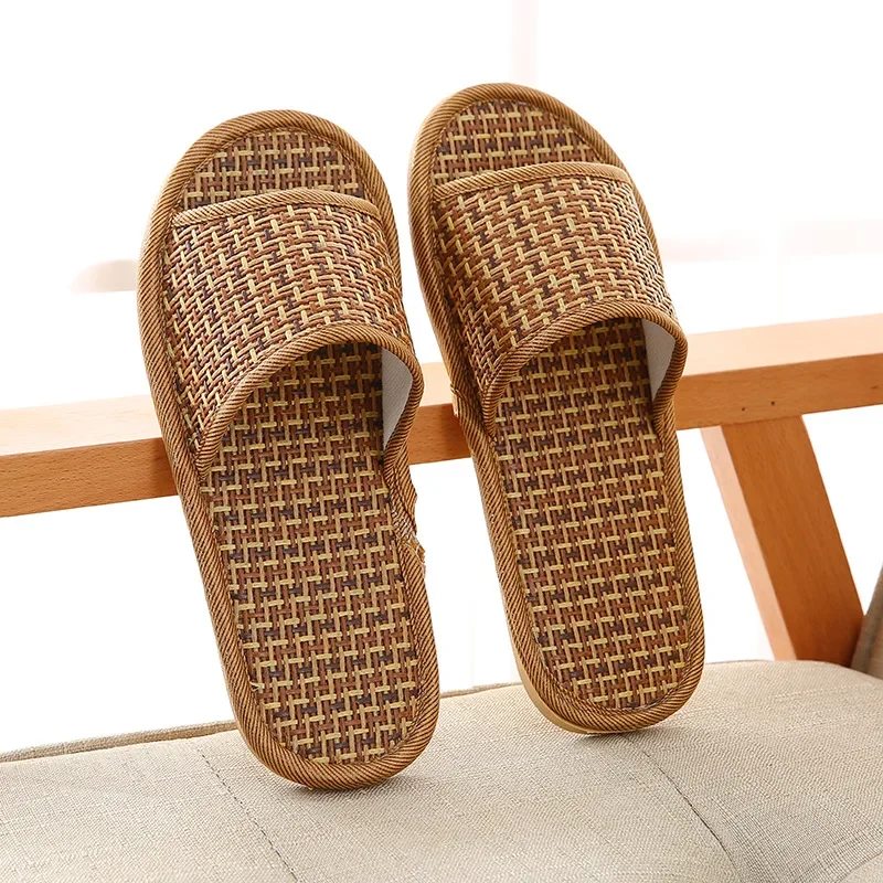 Spring and summer bamboo woven rattan and grass lovers straw mat