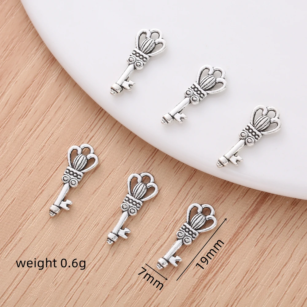 

40pcs Exquisite Fashion Key Charms for Women's DIY Jewelry Making Supplies Accessories Pendant Necklace Earring