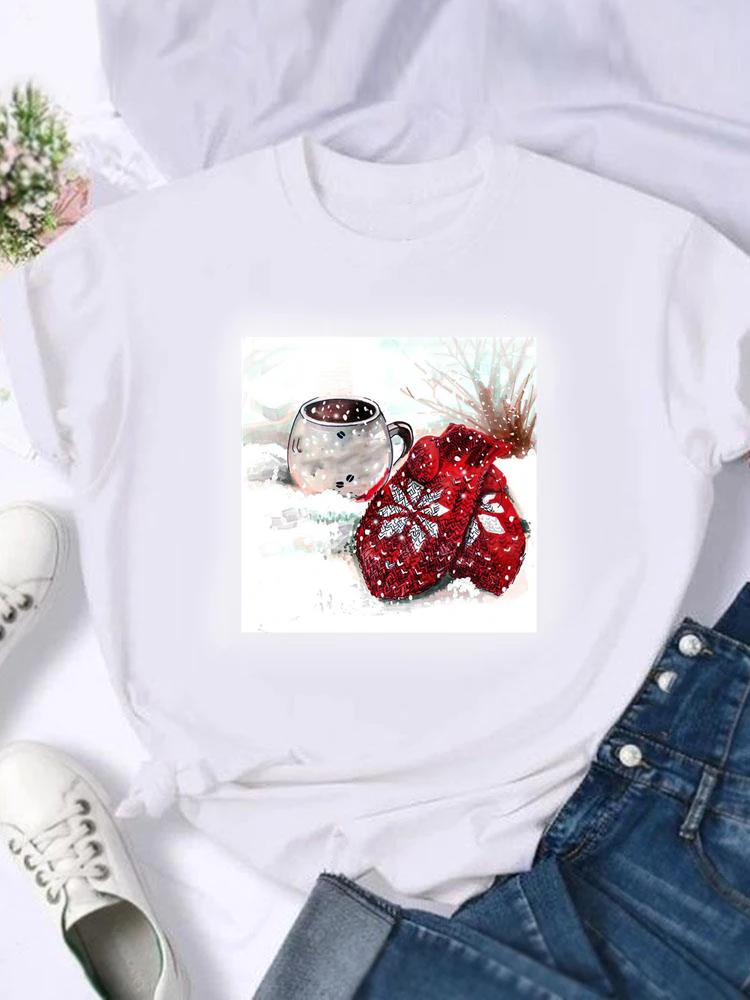 

Winter Season Love Trend Fashion Female Print T Top Merry Christmas New Year Holiday Graphic Tee Women Shirt Clothing T-shirts