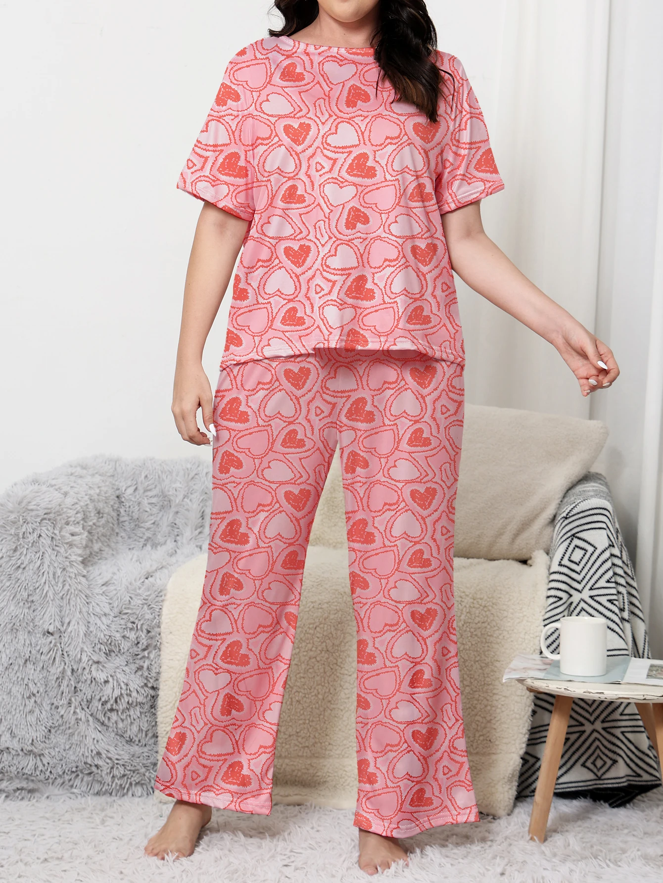 Milk silk material pajamas, home clothes, plus size short sleeved pants set, can be worn externally in sizes 1XL-5XL