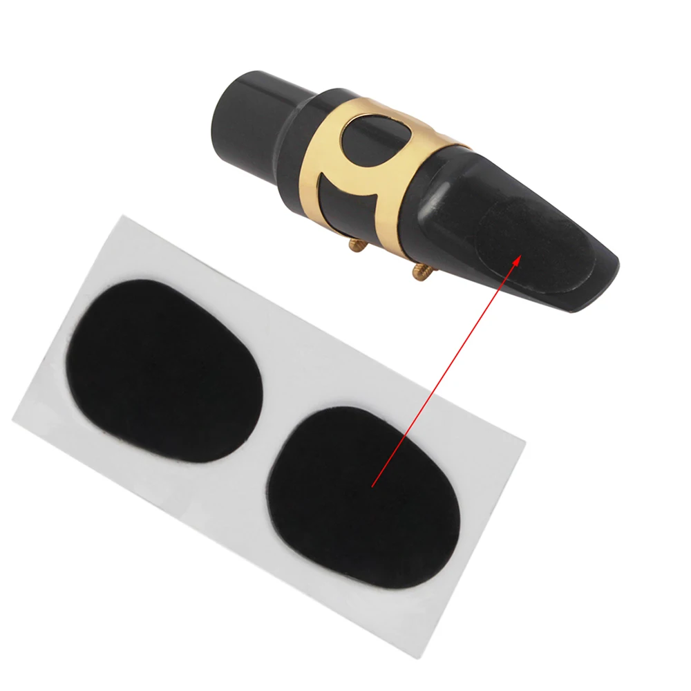 Saxophone Accessories Clarinet Accessories Saxophone Mouthpiece 5 Pcs Set Tenor Alto Soprano Mouthpiece + Cap + Clip Reed Two Tooth Pads Set Woodwind Instrument Accessories