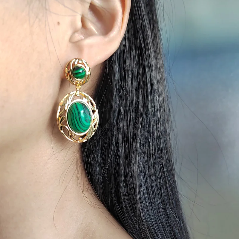 

Retro Earrings for Women's Vintage Fashion Green Eardrop Jewelry Accessories