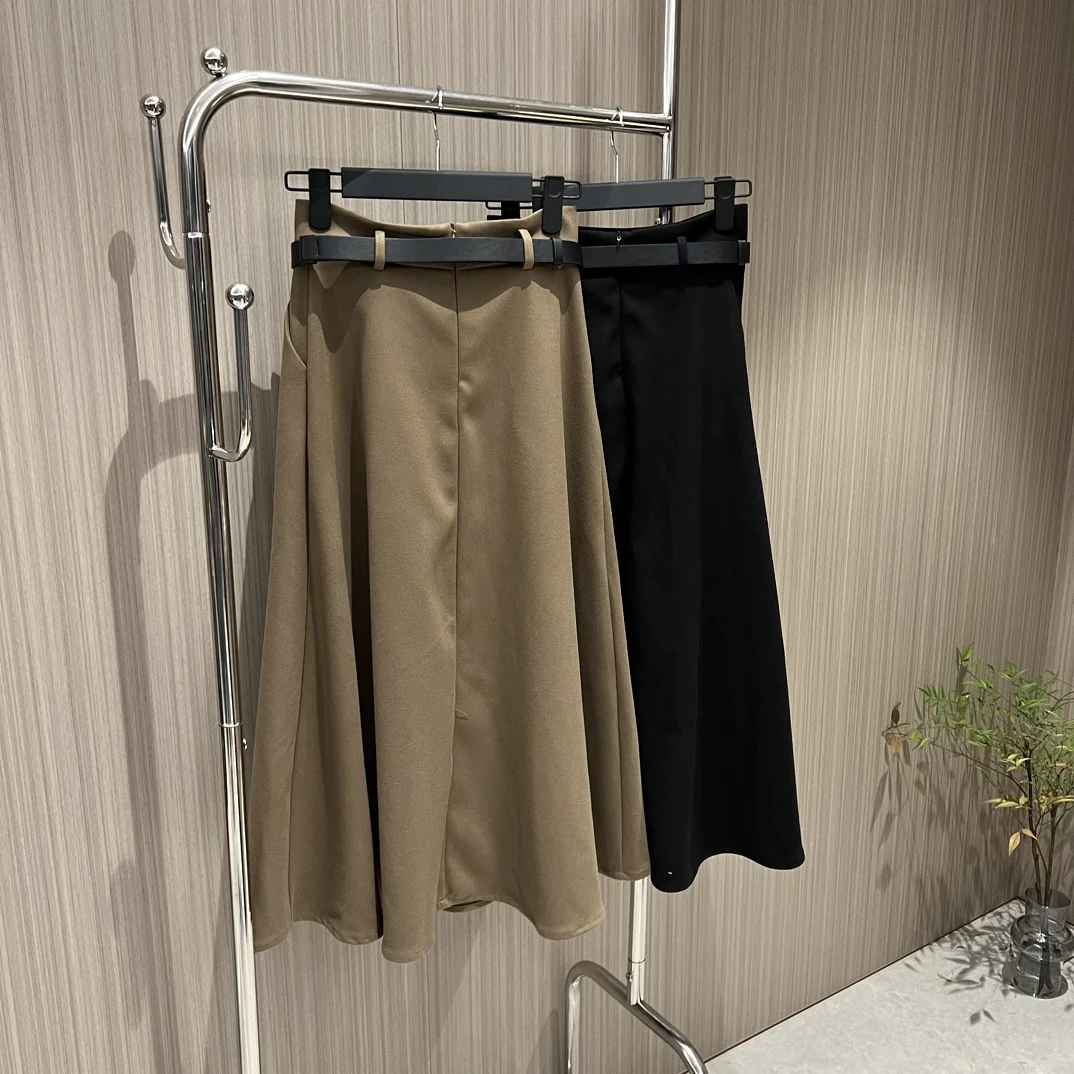 

2024 New belt decorated with wide swing skirt Pockets Cute age-reducing, sweet temperament, slim and versatile