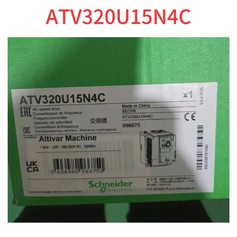 

Новый оригинальный преобразователь частоты ATV320U15N4C