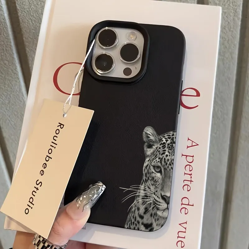 Elegant Black Cheetah Lychee-Textured Soft Phone Case