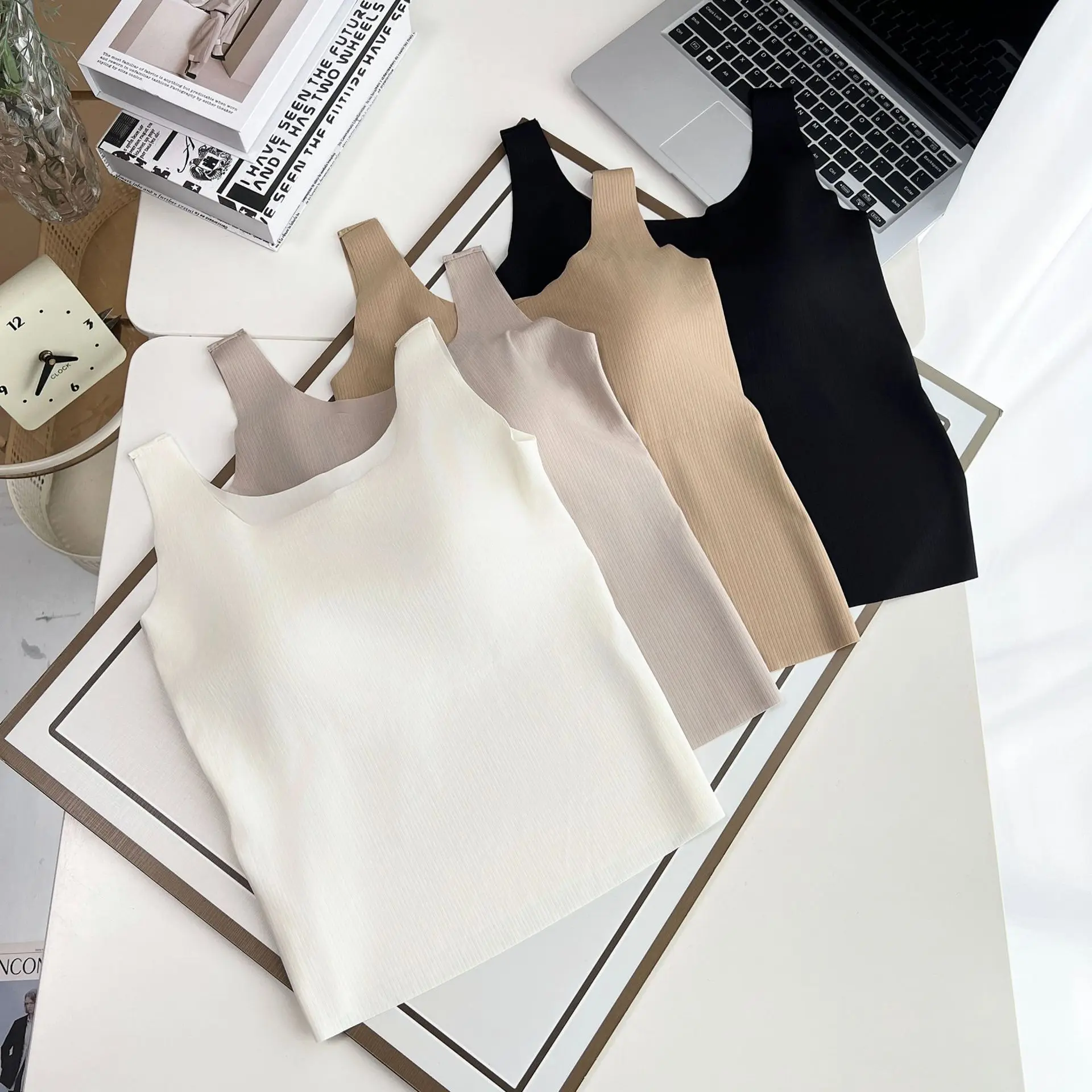 Ice Silk Seamless Wide Shoulder Plus Size Tank Top Summer New Style Sleeveless With Chest Pad And Base Vest 128