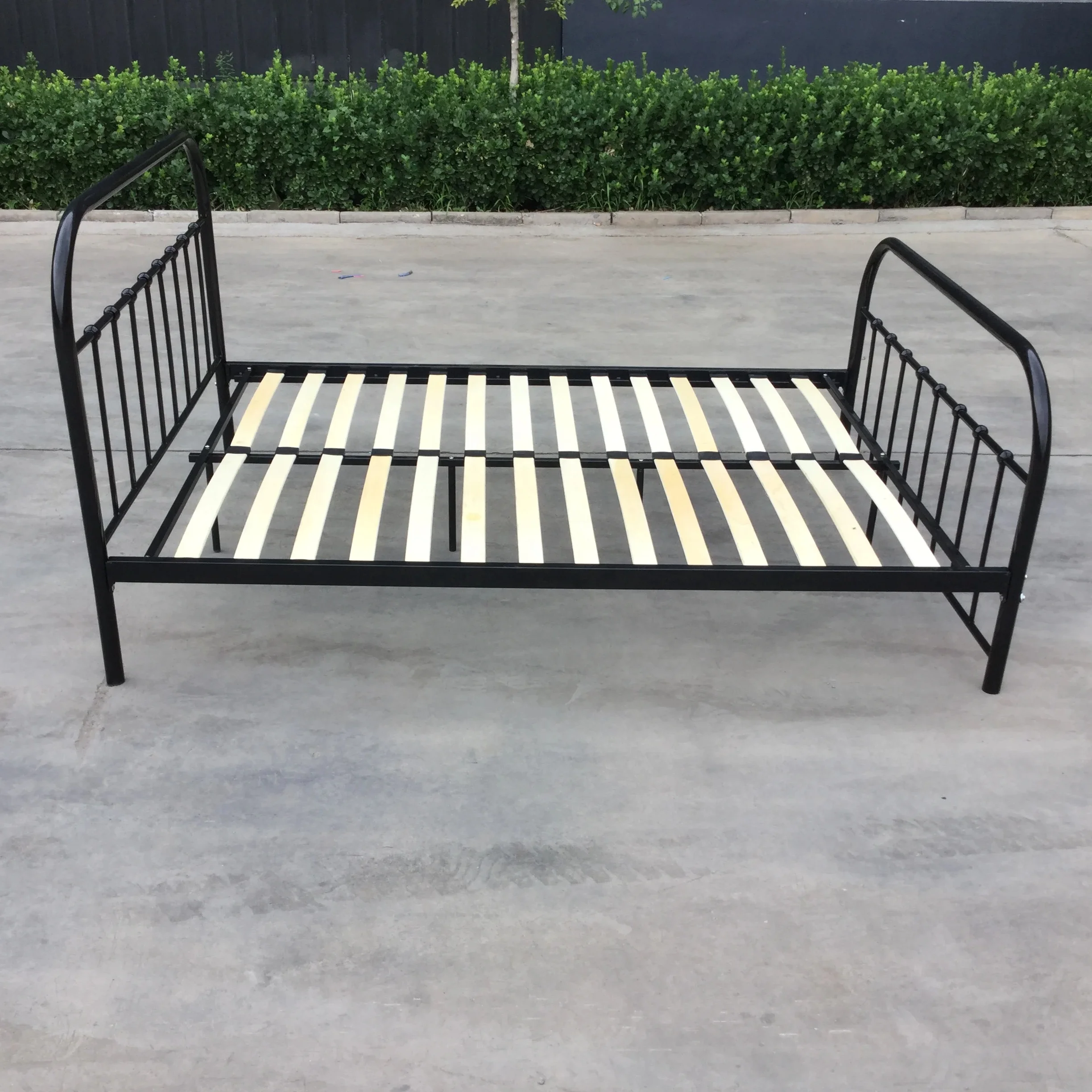 

Modern Wood Bed Luxury Dormitory Bedroom Furniture Platform Bed Frame Double Size