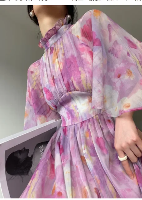 Elegant Print Slim Dress: Timeless Summer Style