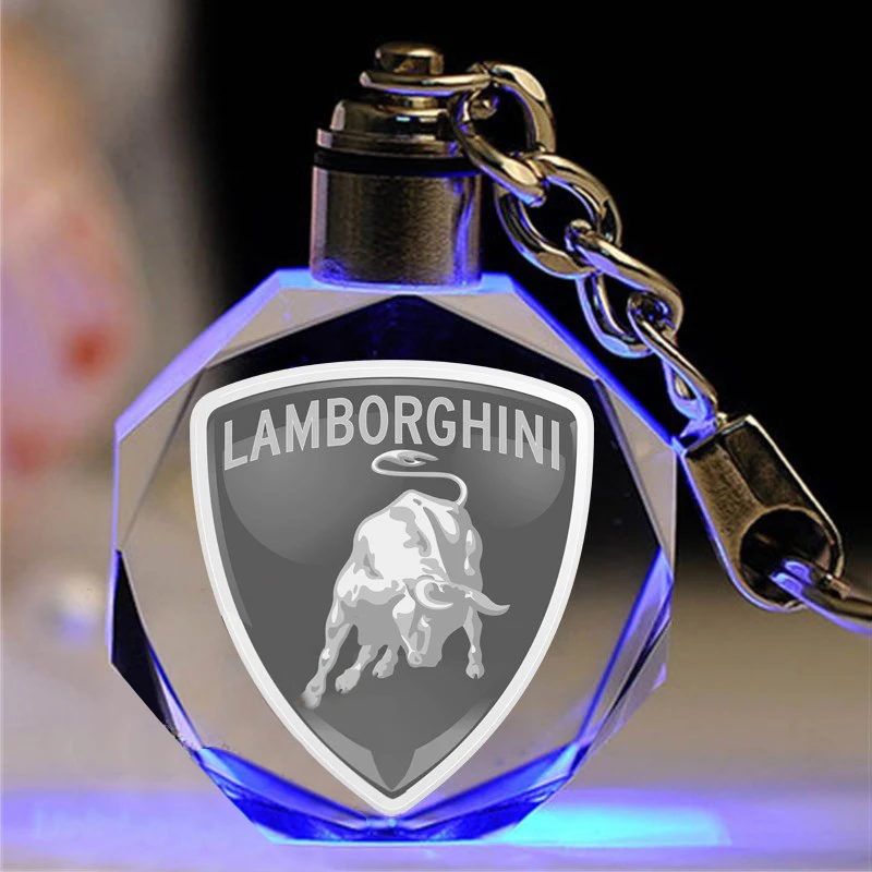 аксессуары с логотипом ламборджини