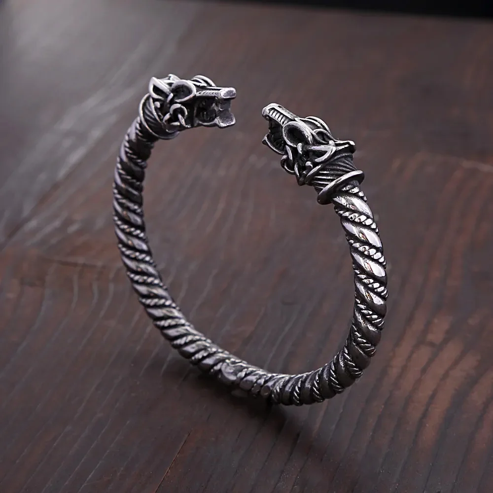 Vintage Nordic Wolf Head Bracelet Stainless Steel Viking Men Bracelet Fashion Biker Animal Amulet Jewelry Gifts stainless steel bracelet