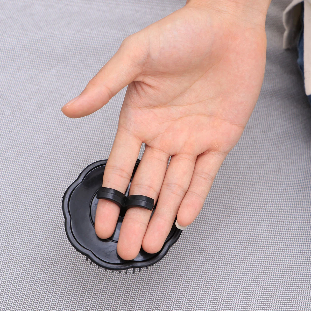 

4pcs Scalp Care Hair Scalp Shampoo Wet and Dry Manual Scalp Dandruff Cleaning Brush SPA