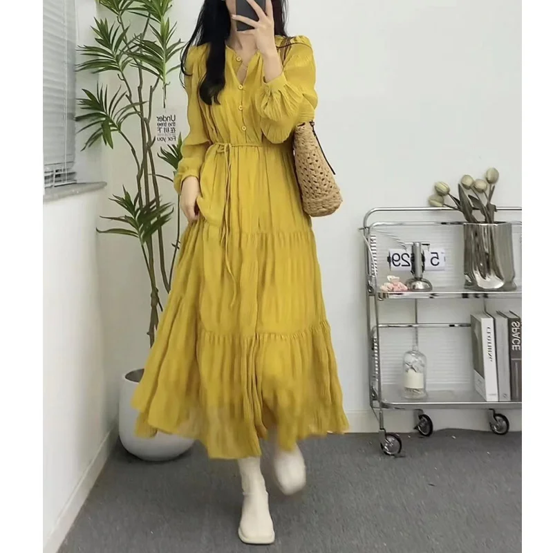 

A graceful and graceful lady with a sweet and graceful temperament. Kikyo's gentle style dress for women. New Korean style mid