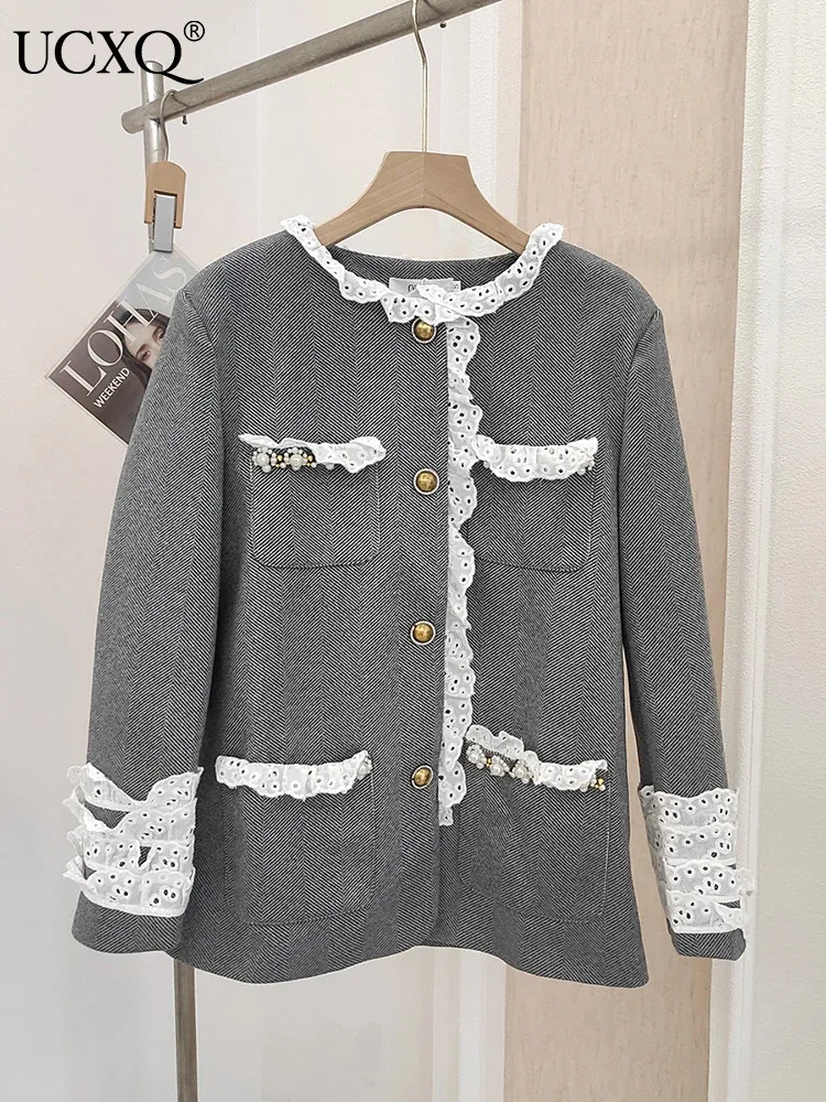 

UCXQ Embroidered Fungus Patch Woolen Coat For Women Long Sleeve Bead Diamonds Wool Fashion Jacket 2023 Autumn Winter New 23A5273