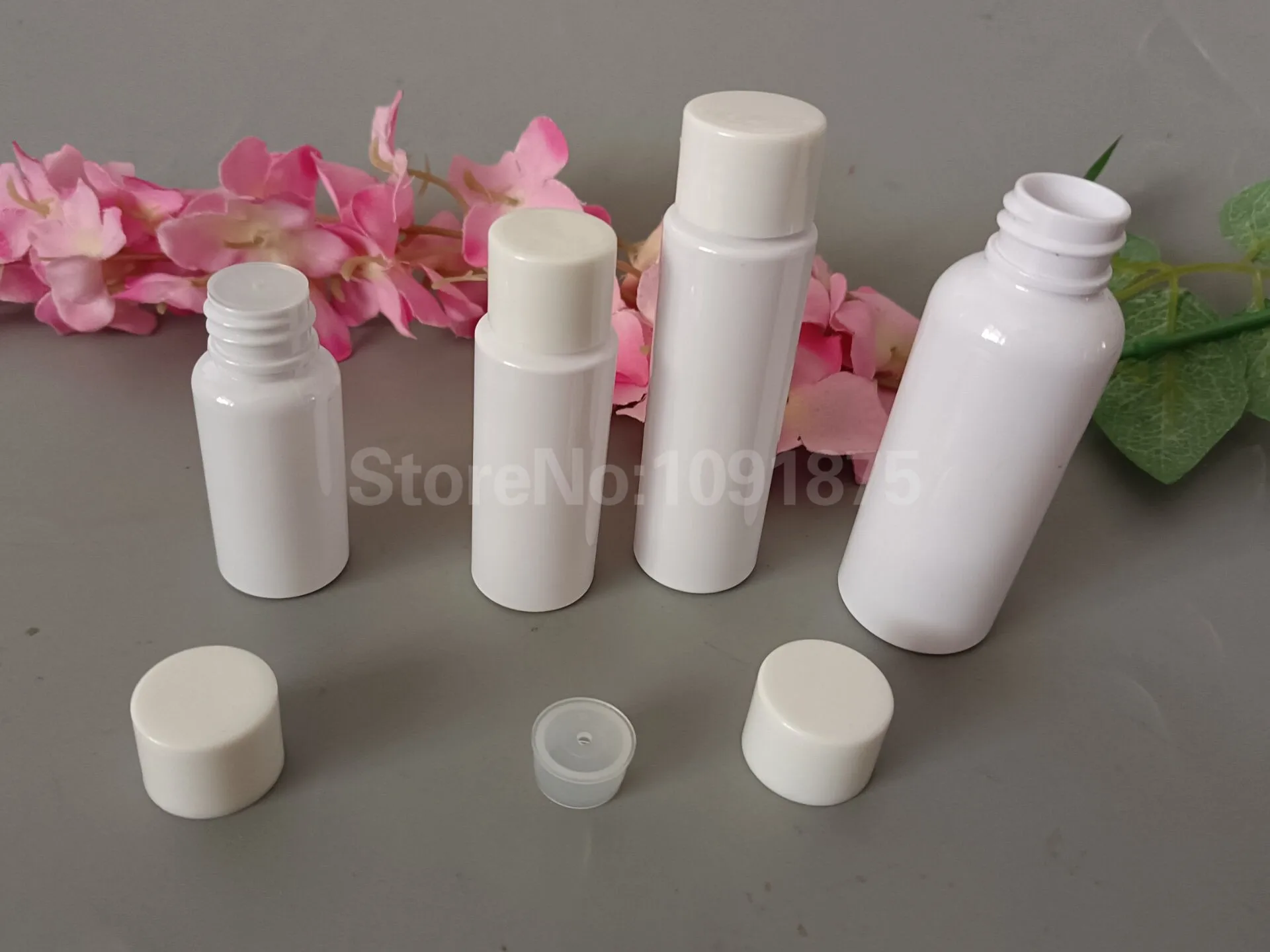 흰색 액체 토너 플라스틱 병, 10ml 15ml 20ml 30ml 50ml 60ml 100ml, 스크류 캡 포함, 흰색 애완 동물 화장품 용기, 50 개