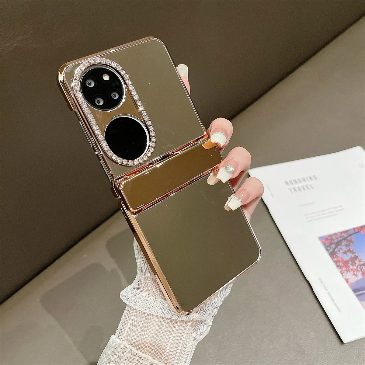 

Гальванический зеркальный чехол для телефона Huawei P50 Карманный флэш-объектив шарнирная защита