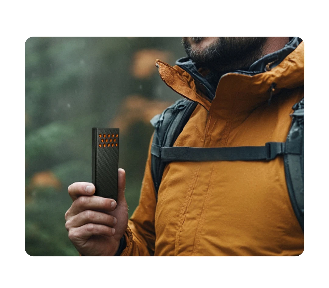 10000mAh CARBO 10000 Gen2 30W max Output Carbon Fiber Mobile Power Bank Professi
