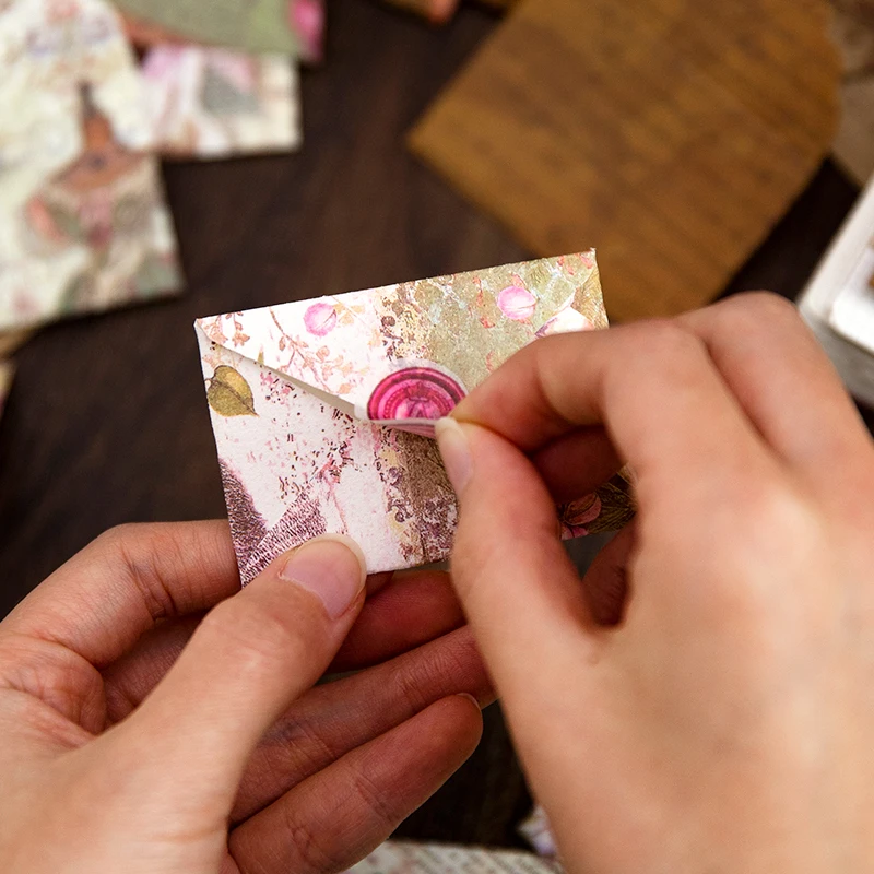 40 конвертов + 2 уплотнителя 50*80